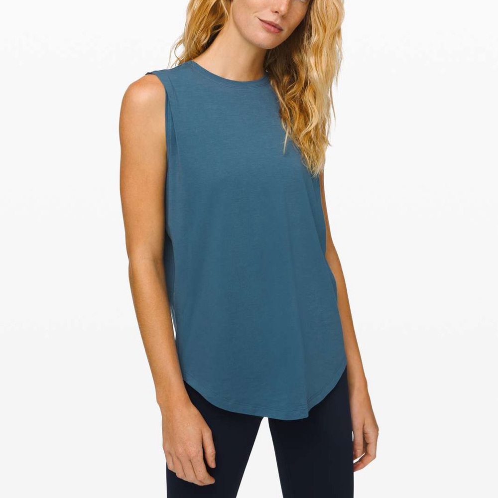 Lululemon Brunswick Tank Petrol Blue
